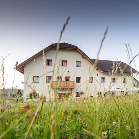 Guesthouse Macesen Spodnja Sorica Esterno foto