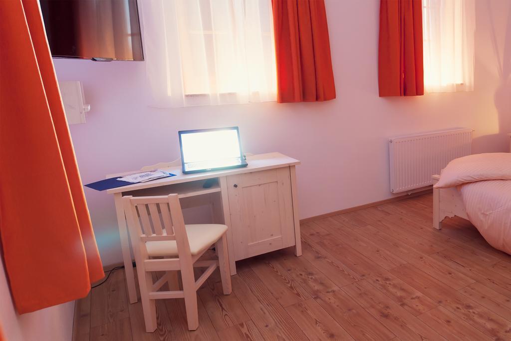 Guesthouse Macesen Spodnja Sorica Camera foto